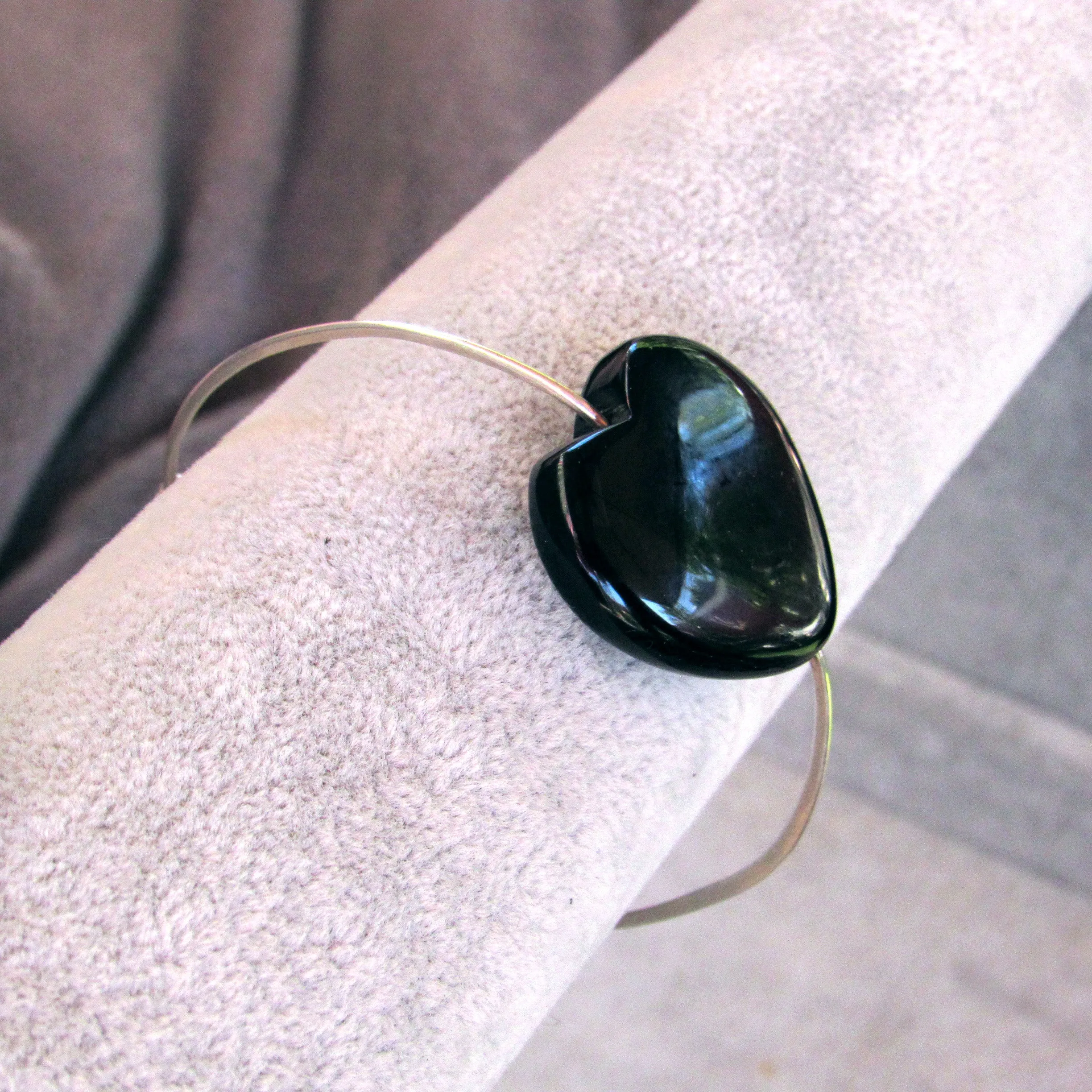 Large Onyx gemstone Heart on Sterling Silver Bangle Bracelet