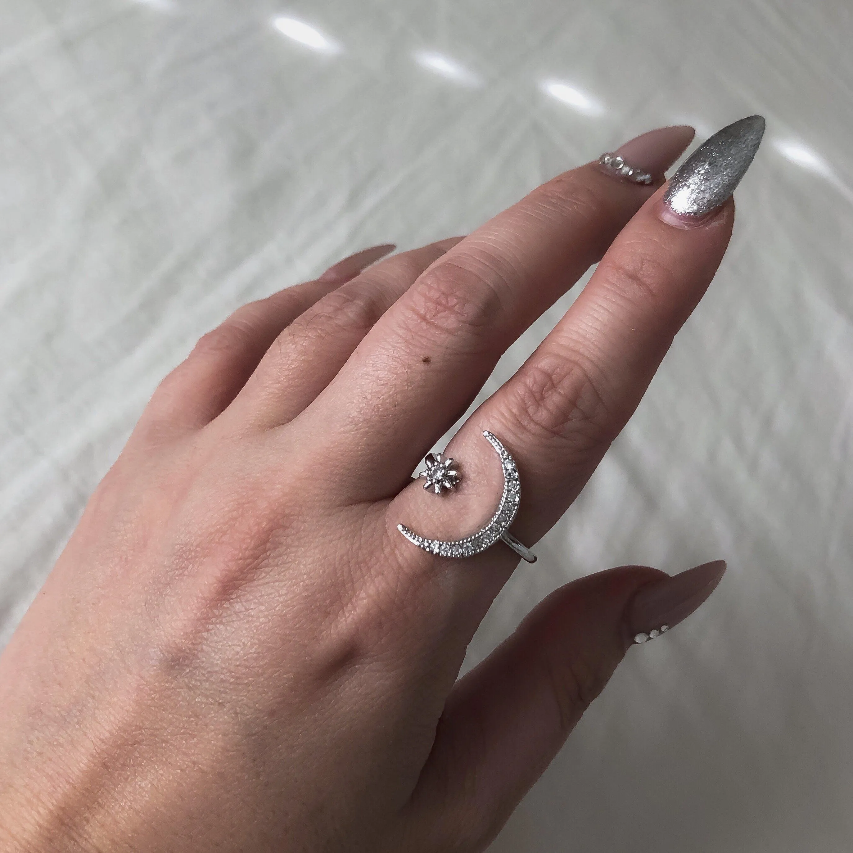 Luna Ring