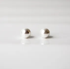 Priya Minimal Pearl Stud Earrings