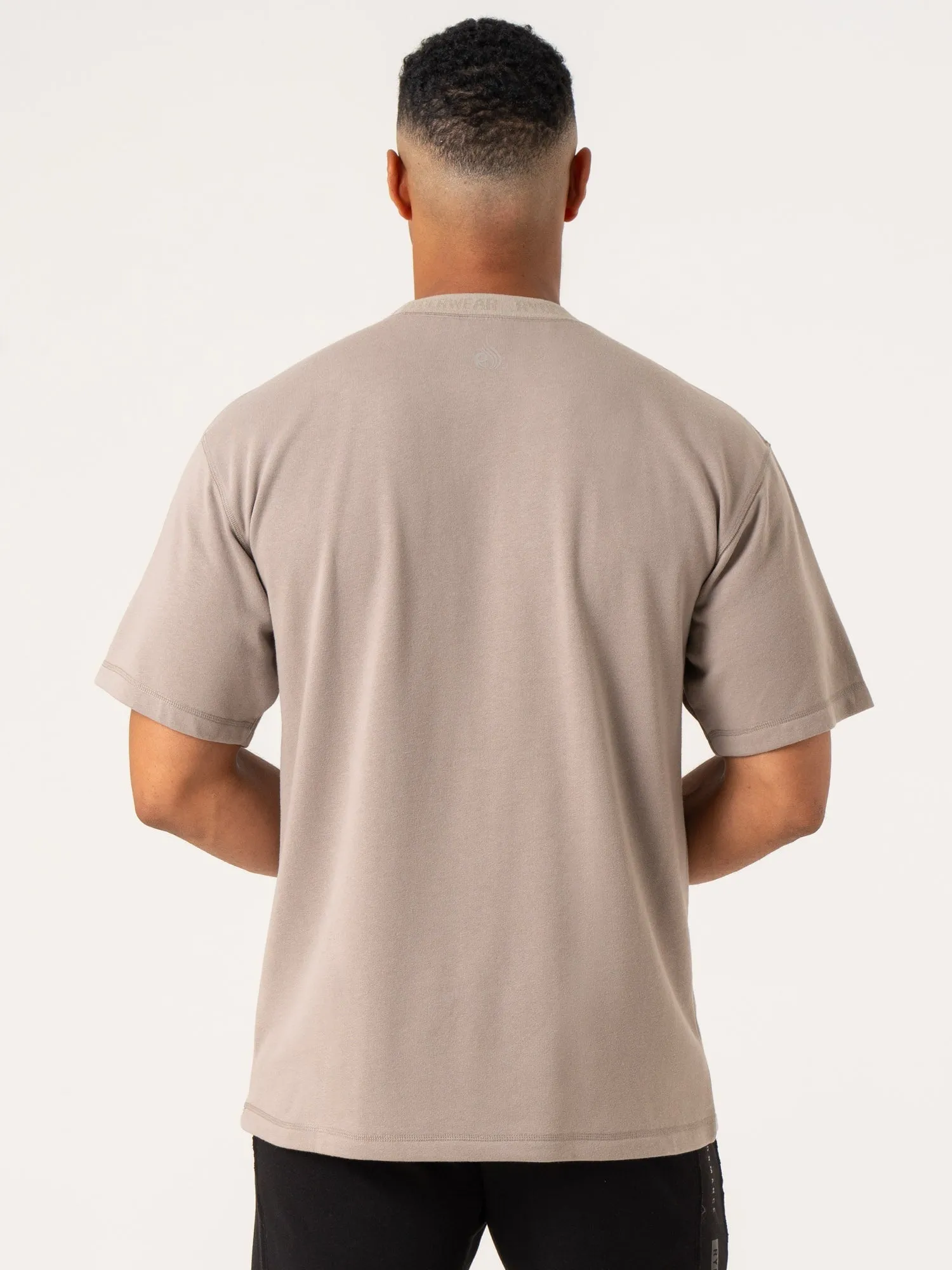 Pursuit Fleece T-Shirt - Taupe