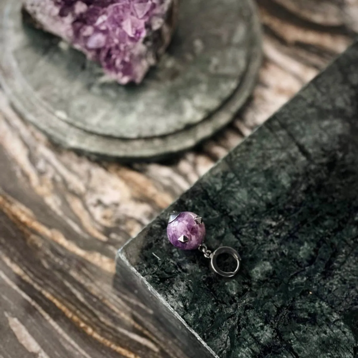 Thistle Amethyst earring